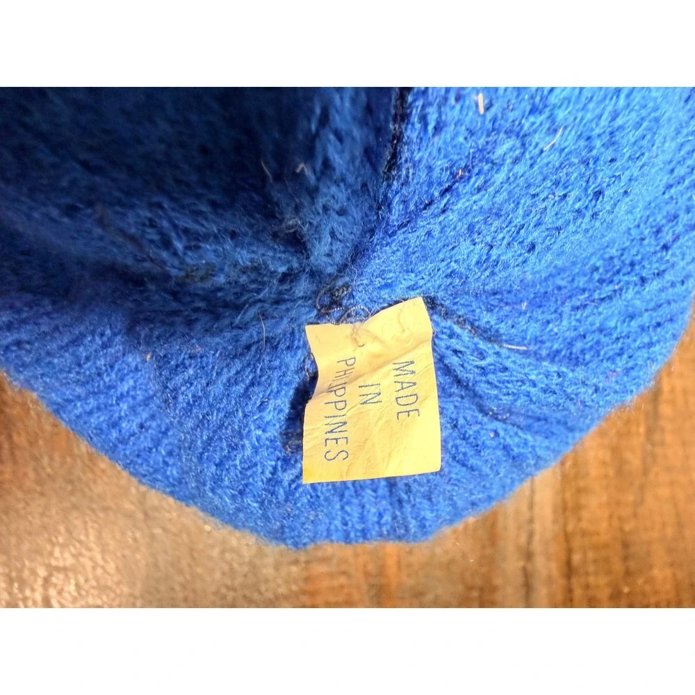 Kids Blue Knit Beanie with Red Pom Pom and‎ Apple Design winter Snow